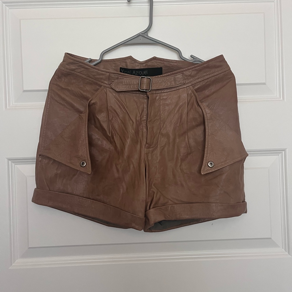 Leather Short Vintage